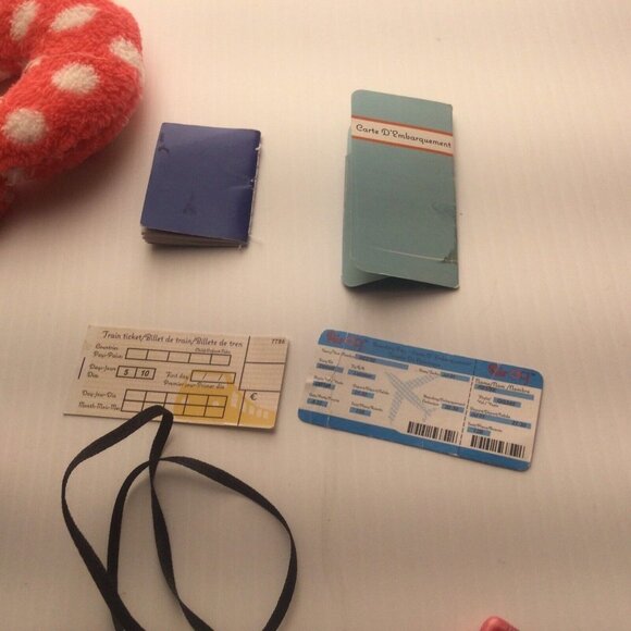 18” Doll 10 Piece Traveller Set - Picture 7 of 12